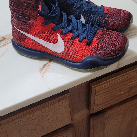 Kobe 10 Elite size 9.5 - Picture 9 of 10